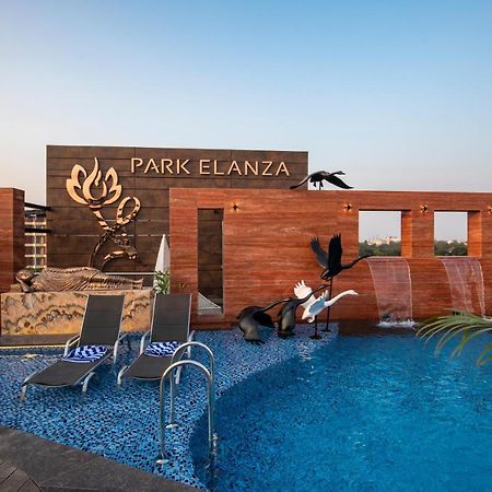 Hotel Park Elanza Coimbatore Zewnętrze zdjęcie