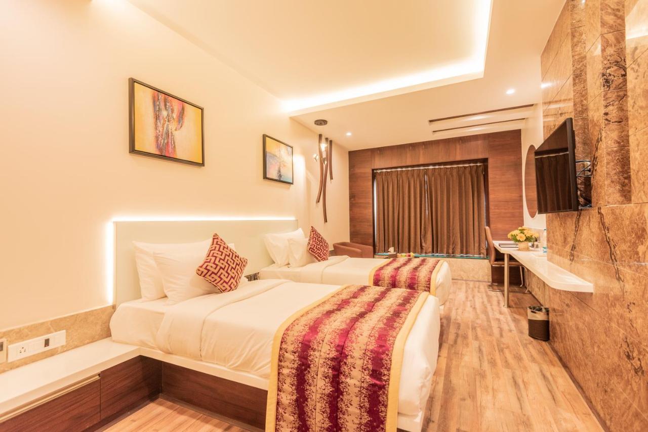 Hotel Park Elanza Coimbatore Zewnętrze zdjęcie